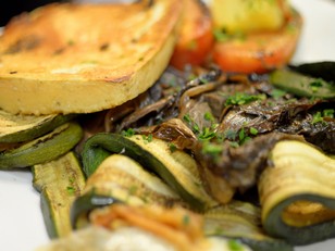 Verdure grigliate e Formaggio alla piastra.jpg